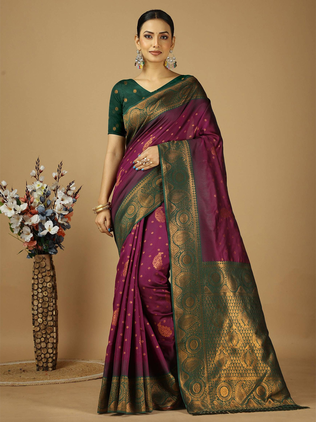 

HERE&NOW Woven Design Zari Art Silk Banarasi Saree, Purple