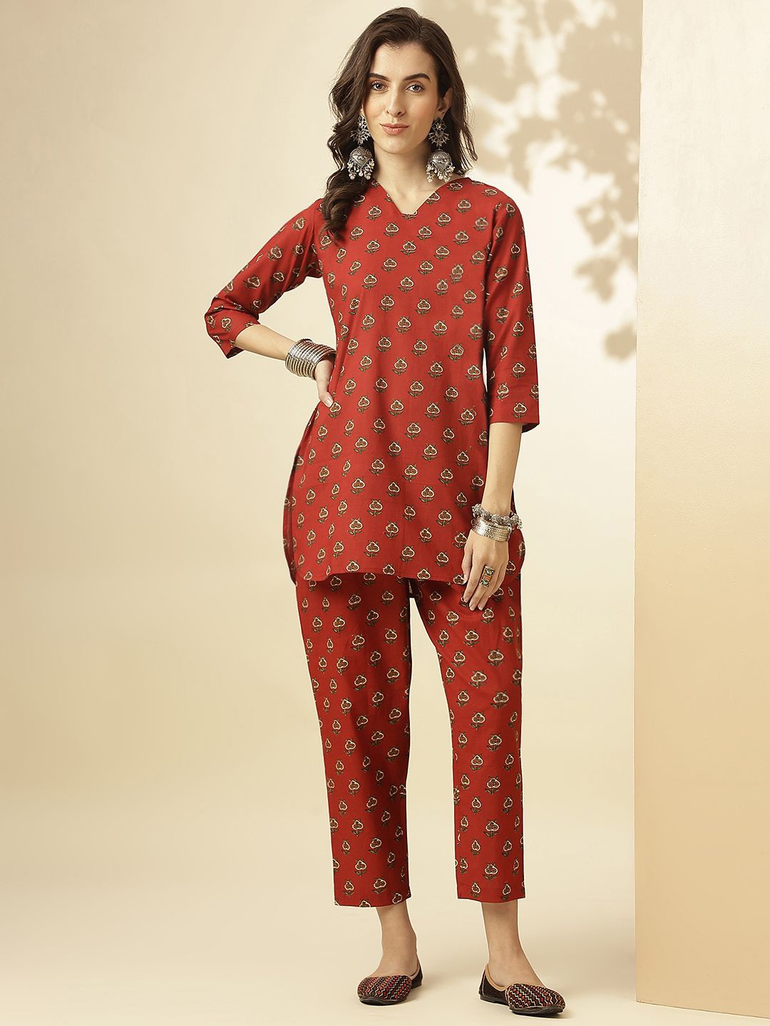 

The Roadster Lifestyle Co Printed Pure Cotton Tunic & Trouser Co-ord, Red