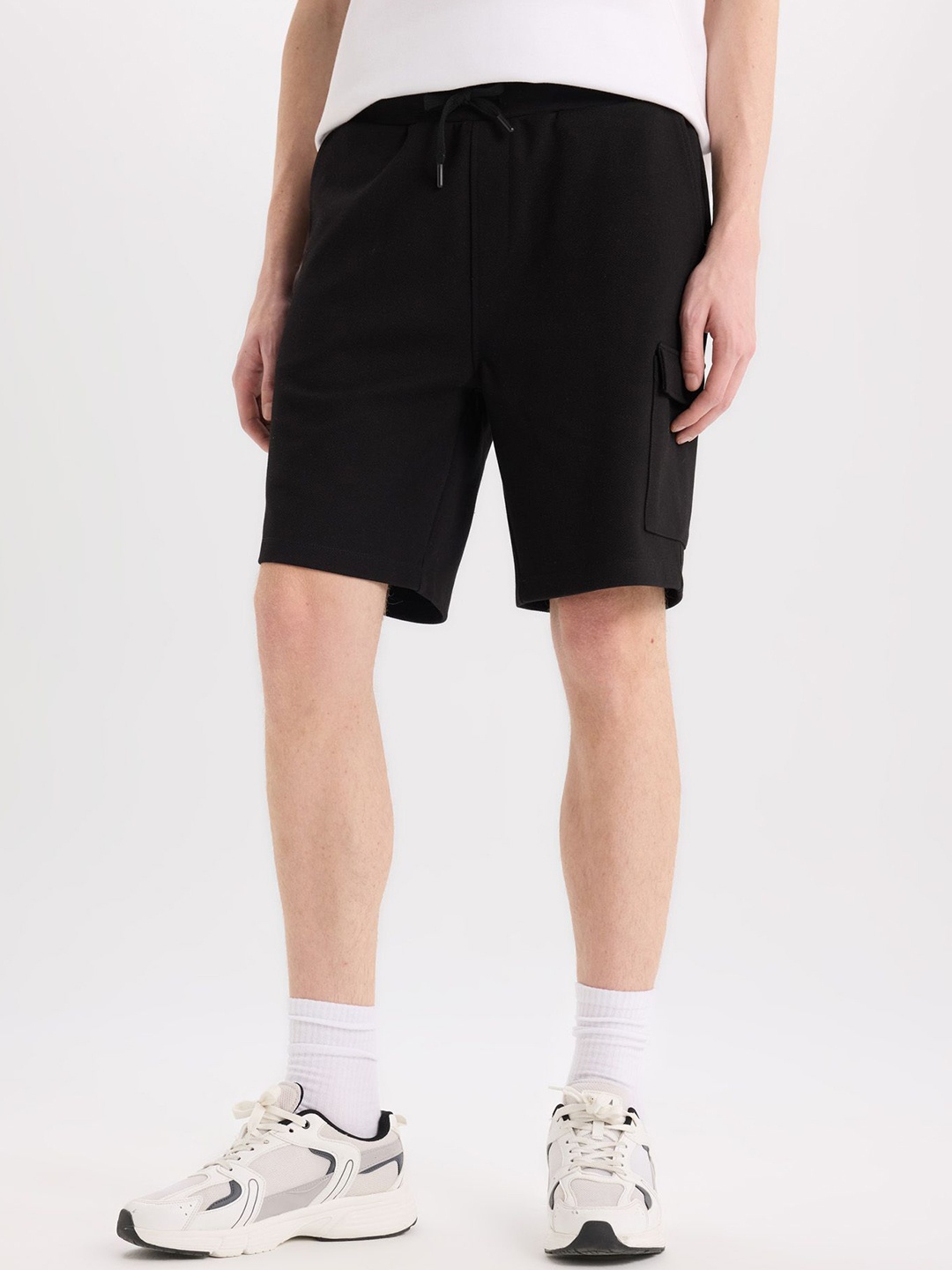 

DeFacto Men Sports Shorts, Na
