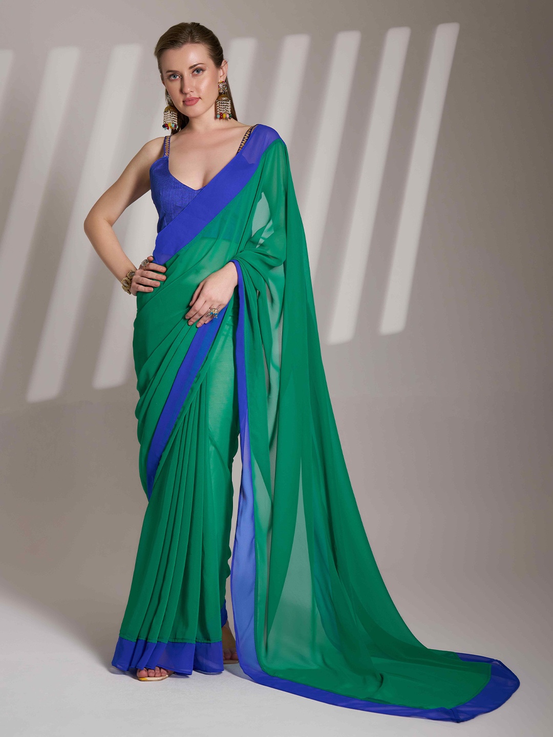 

HERE&NOW Poly Chiffon Tussar Saree, Green