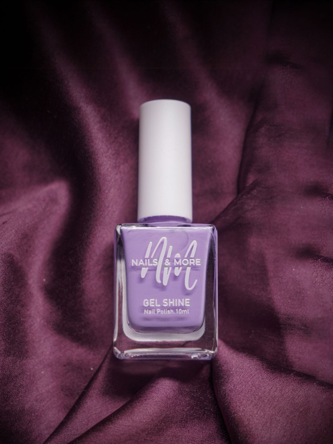 

nails & more Gel Shine Glossy Nail Polish - 10 ml - Iris 29, Purple