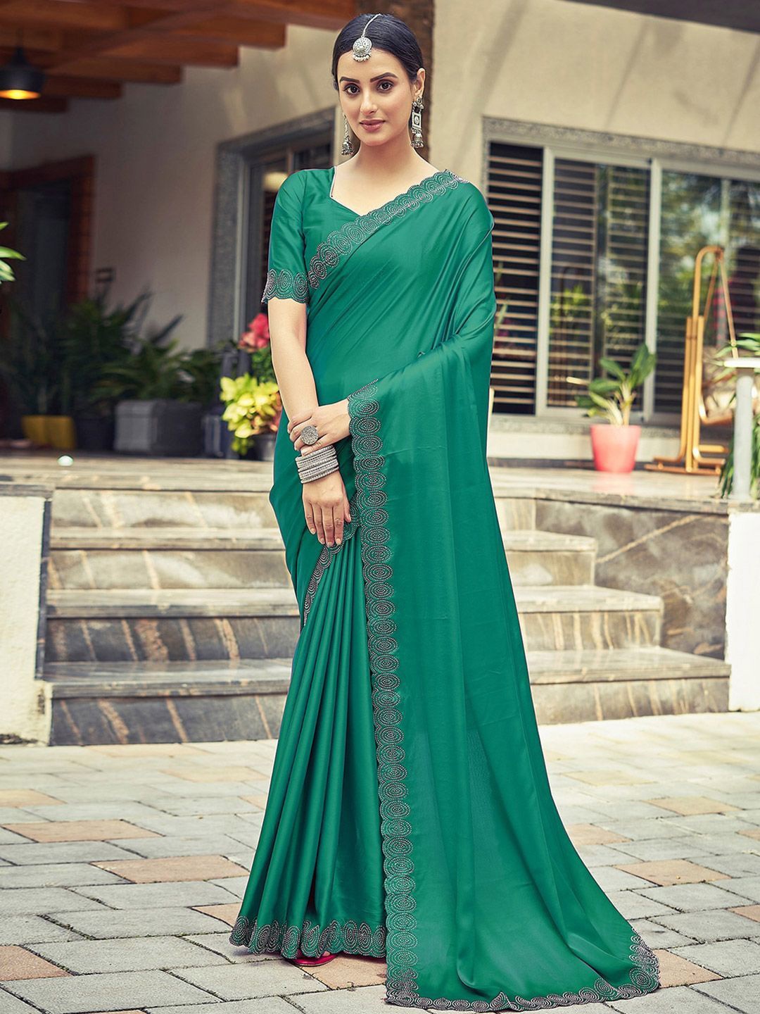 

DIVASTRI Beads and Stones Satin Saree, Green