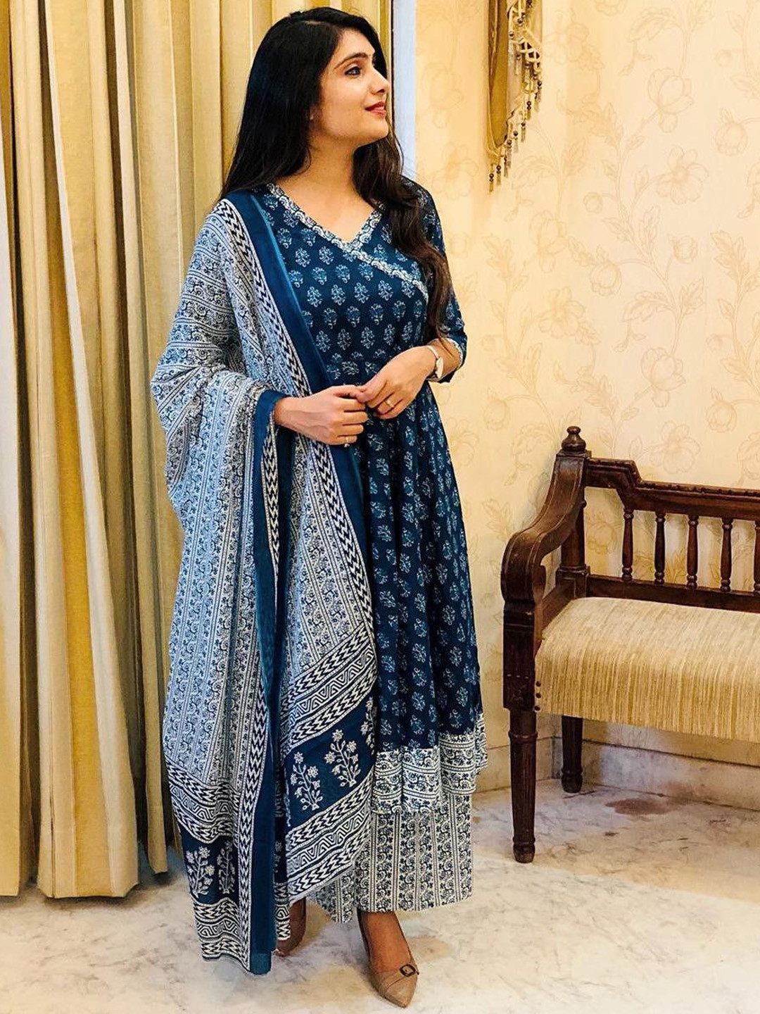 

Moda Rapido Women Ethnic Motifs Printed Regular Kurta with Pyjamas & With Dupatta, Blue