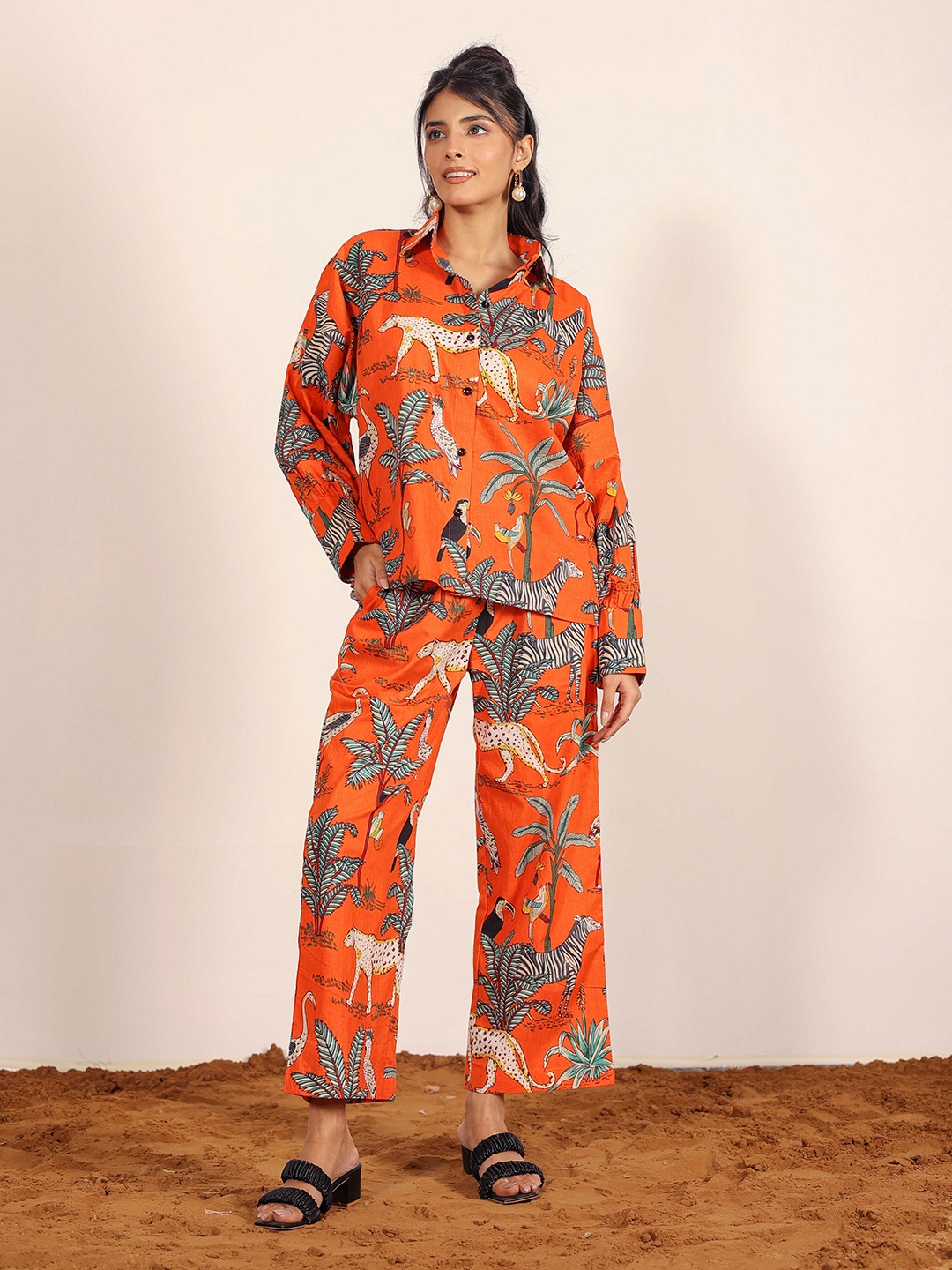 

KAORI BY SHREYA AGARWAL Printed Cotton Shirt With Trousers Co-Ords, Orange