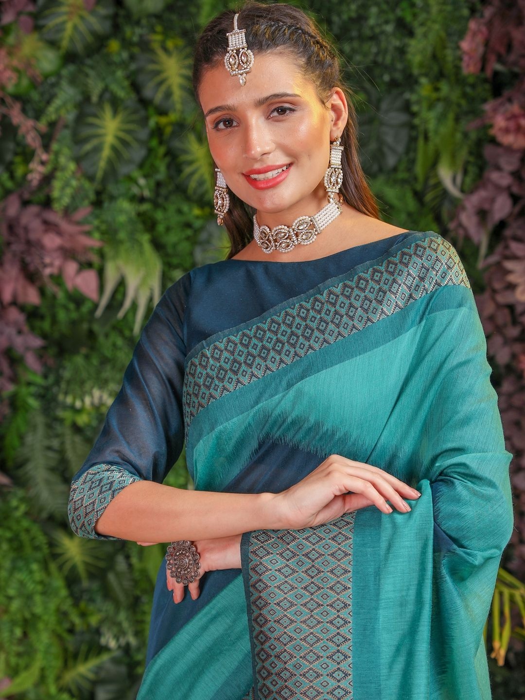

Suha Woven Design Zari Art Silk Saree, Blue