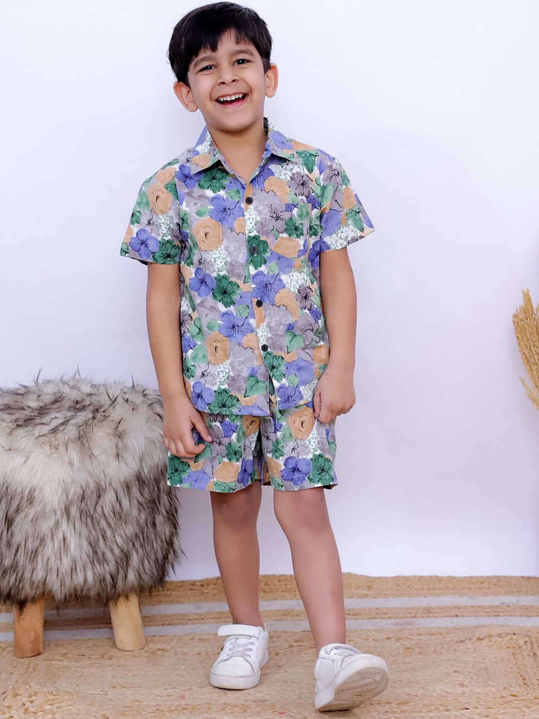 

UNBIND Boys Floral Printed Pure Cotton Shirt & Shorts Clothing Set, Grey