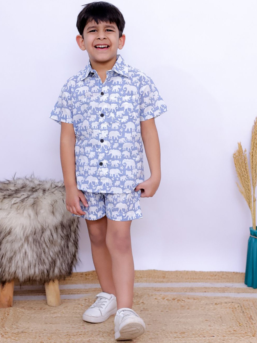 

UNBIND Boys Printed Cotton Shirt with Shorts Clothing Set, Grey