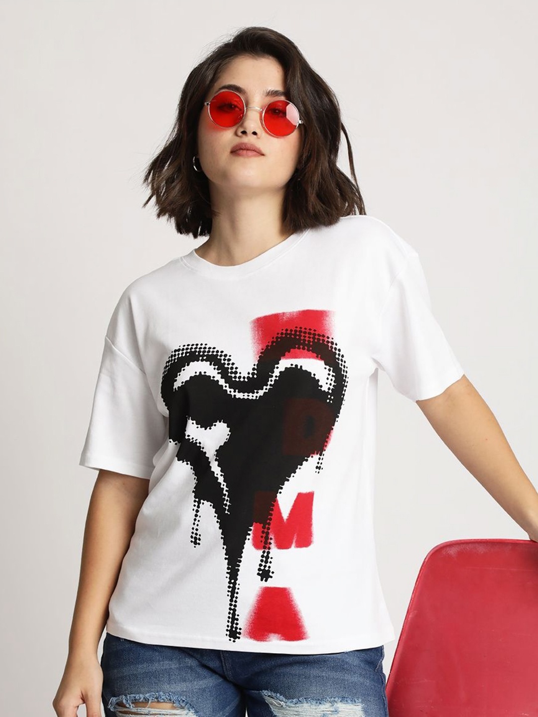 

Bene Kleed Women White Printed Drop-Shoulder Sleeves T-shirt
