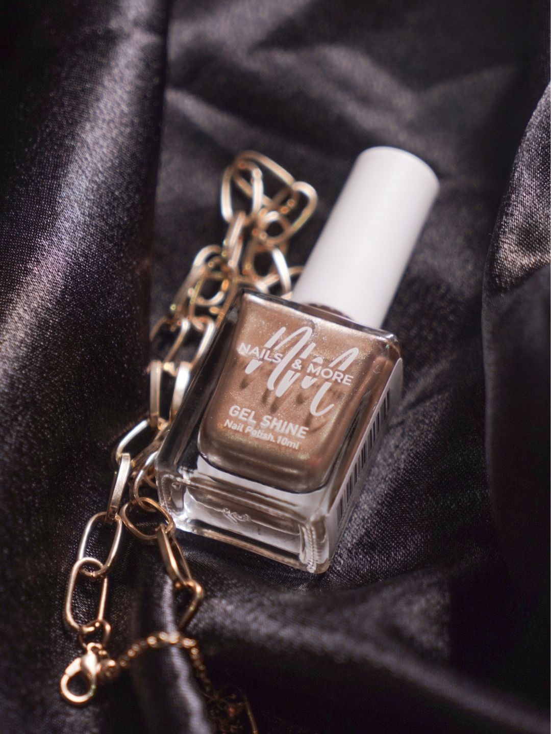 

nails & more Gel Shine Gilded Finish Nail Polish - 10 ml - Metallic Gold 11