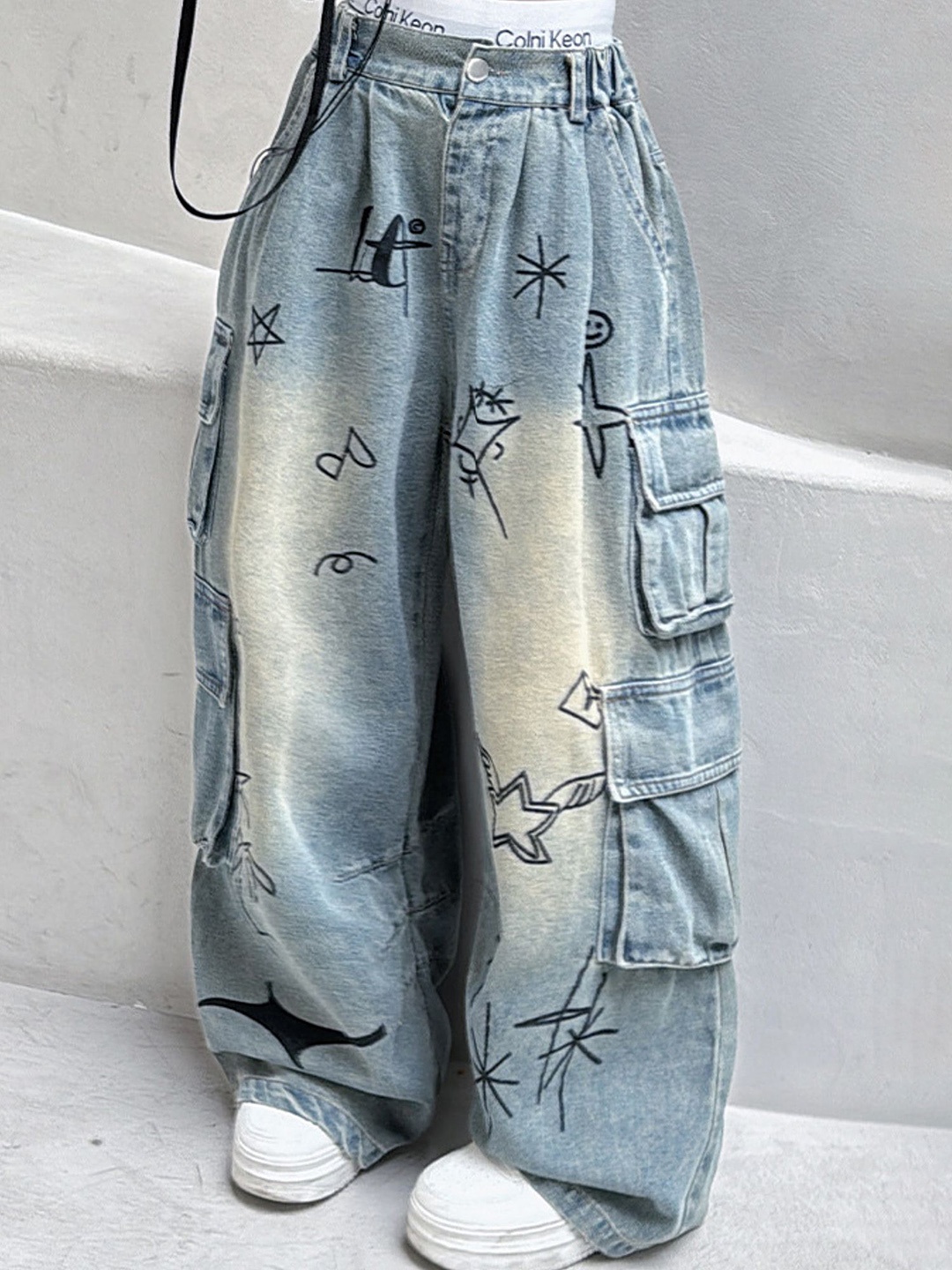 

LULU & SKY Girls Low-Rise Highly Distressed Heavy Fade Jeans, Blue