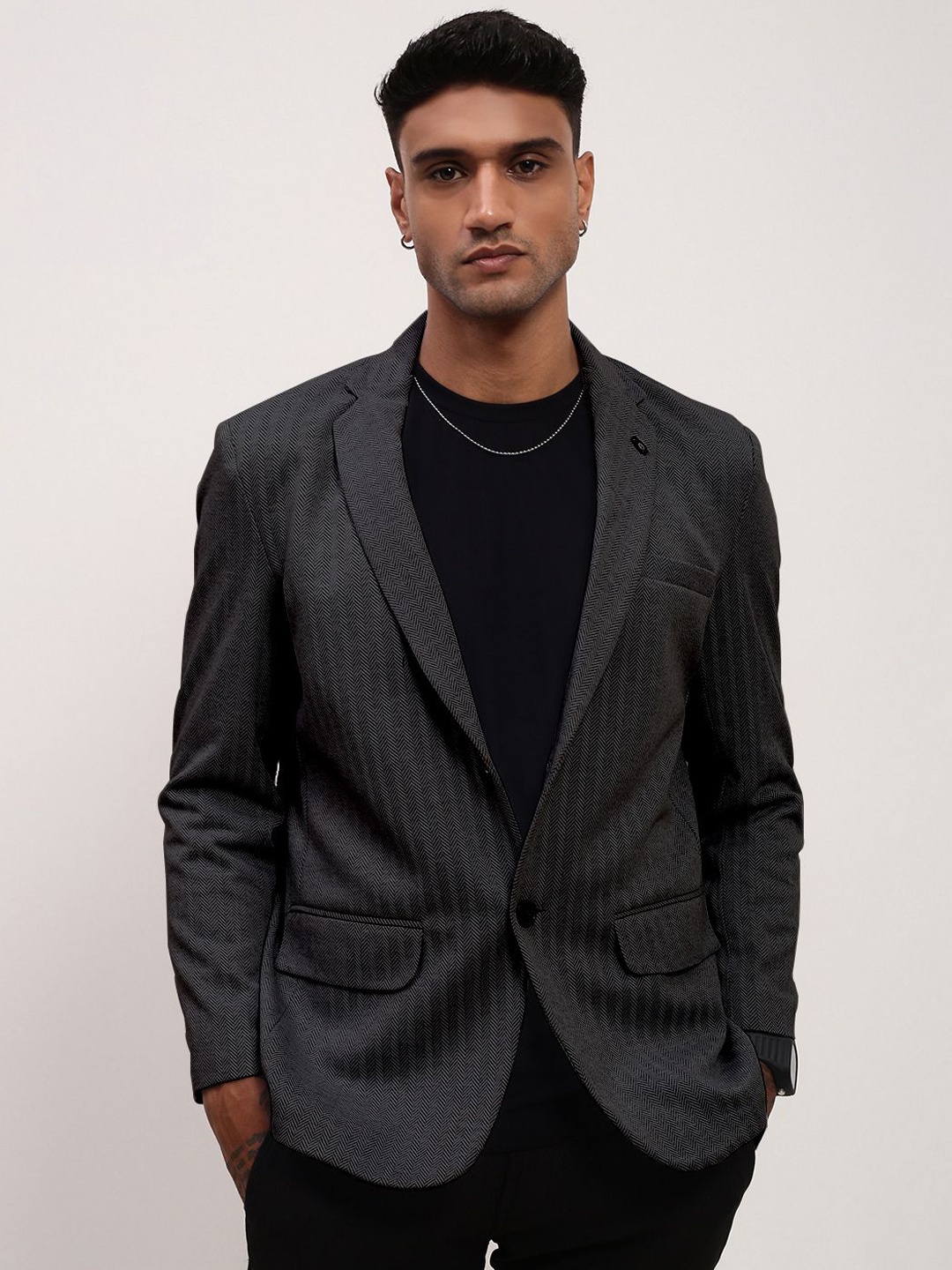 

SHOWOFF Self Design Cotton Notched Collar Slim Fit Singe Breasted Blazer, Charcoal