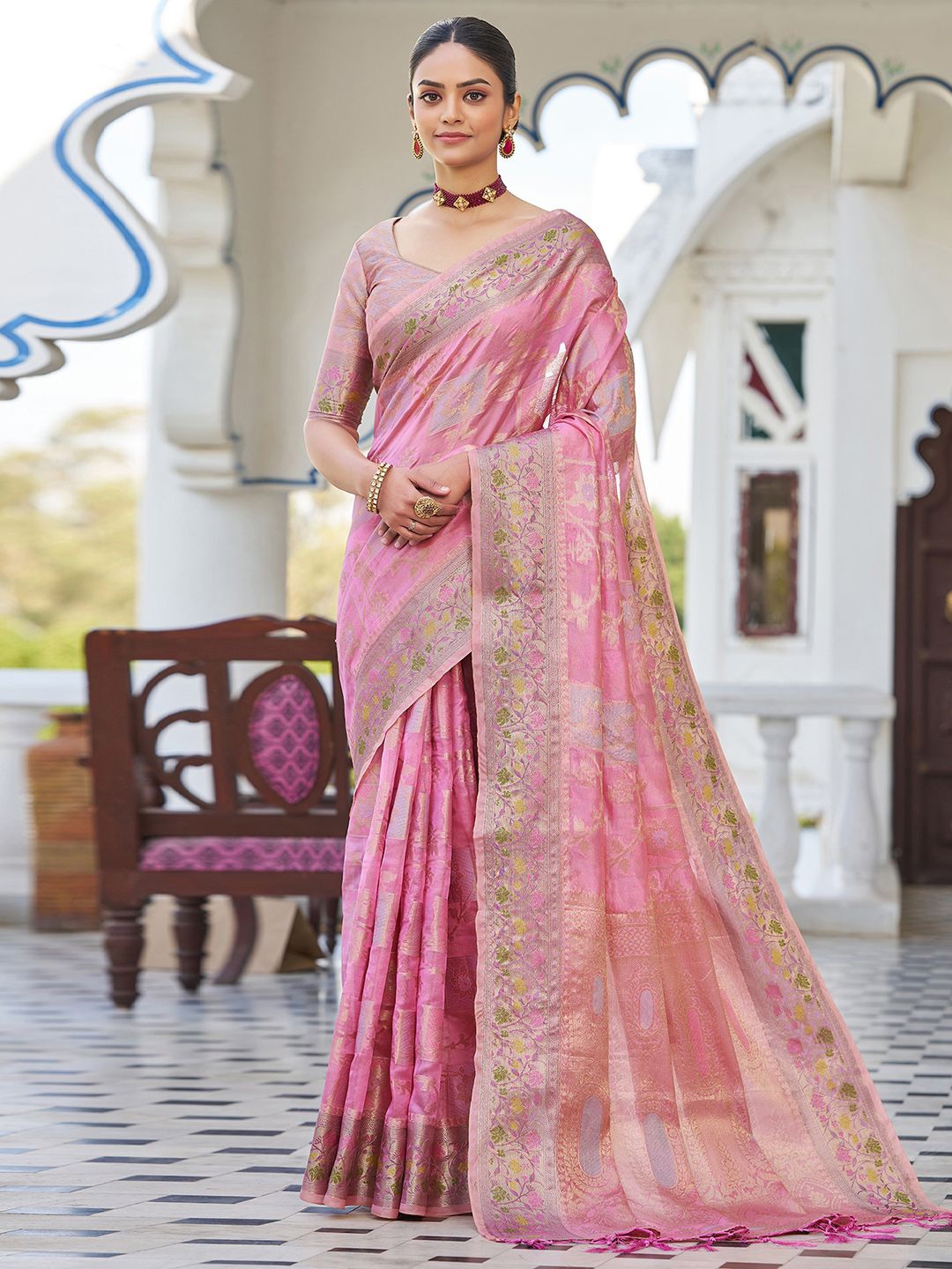 

all about you Woven Design Zari Pure Silk Saree, Pink