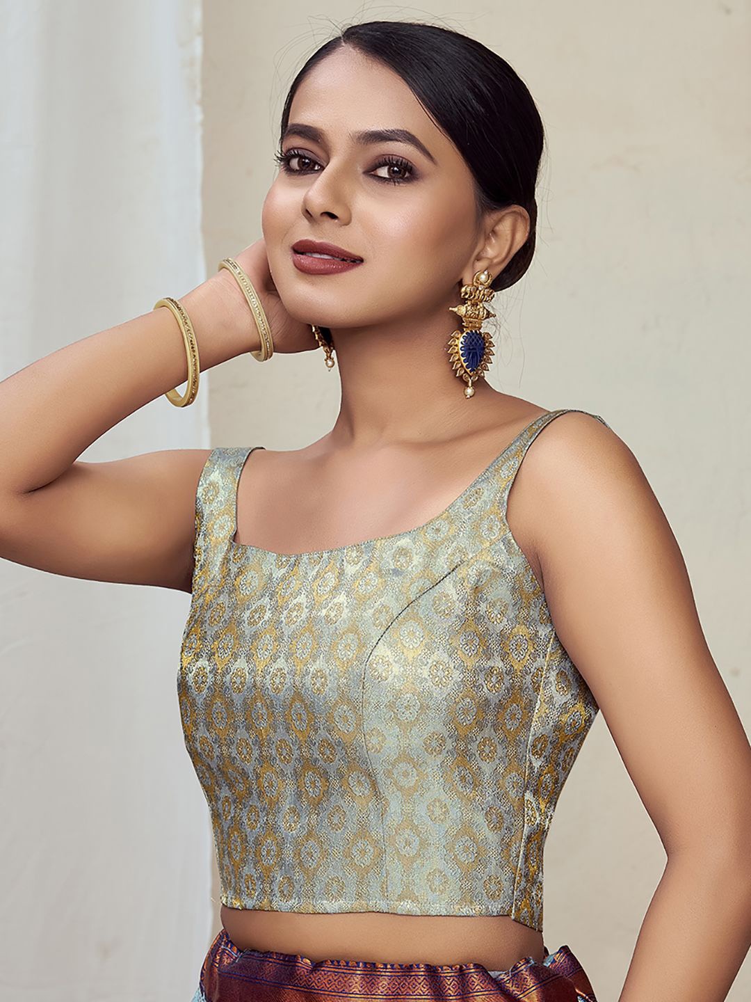 

DEVATITHI Woven Design Saree Blouse, Grey