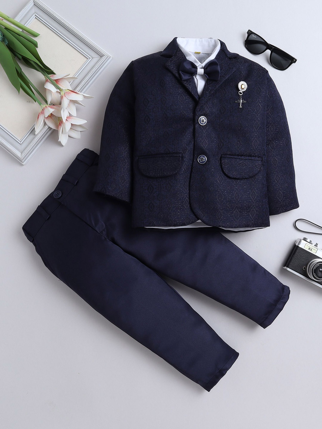 

FOURFOLDS Boys Self-Design Single-Breasted Three-Piece Party Suit, Navy blue