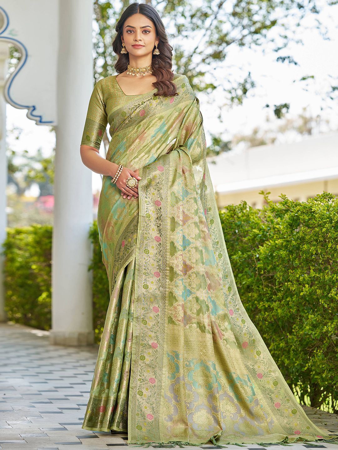 

all about you Woven Design Zari Pure Silk Saree, Green