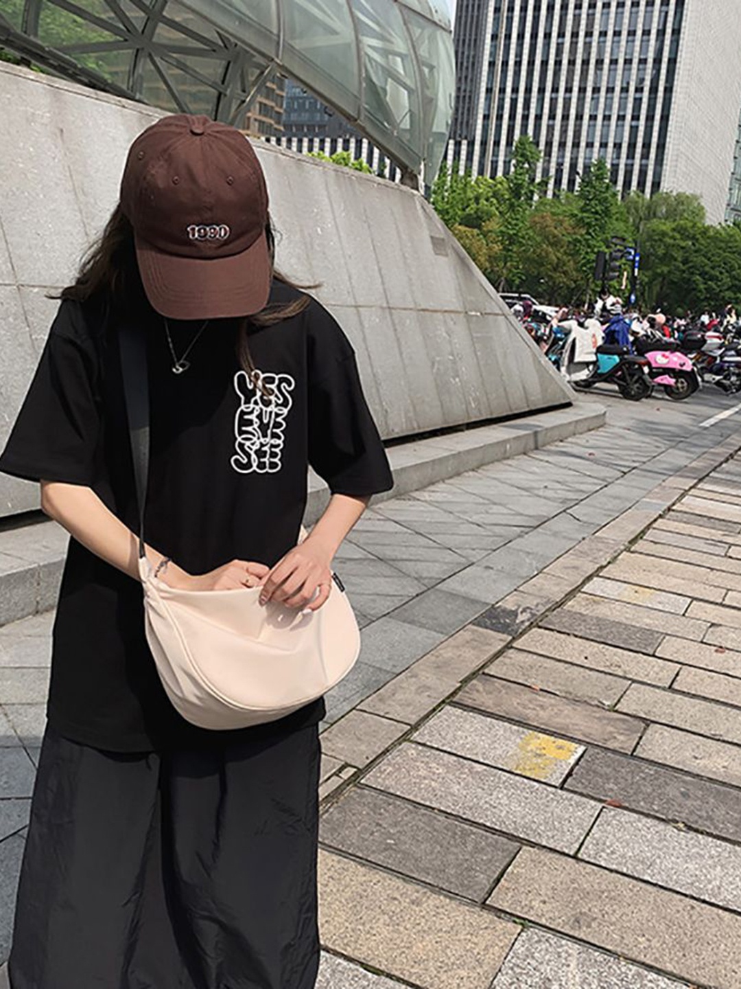 

StyleCast x Revolte Sling Bag, Khaki