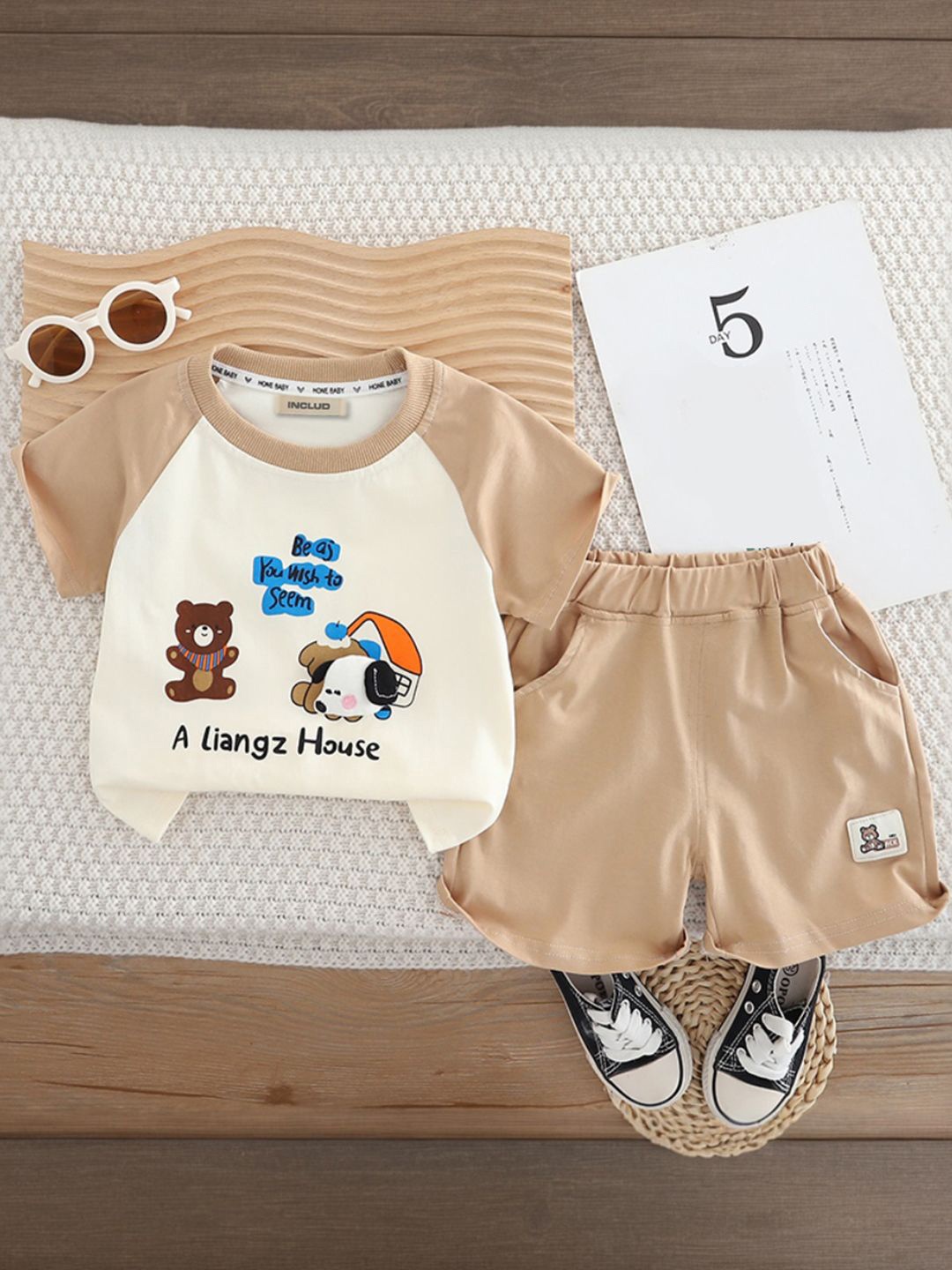 

INCLUD Boys Printed T-shirt with Shorts, Beige