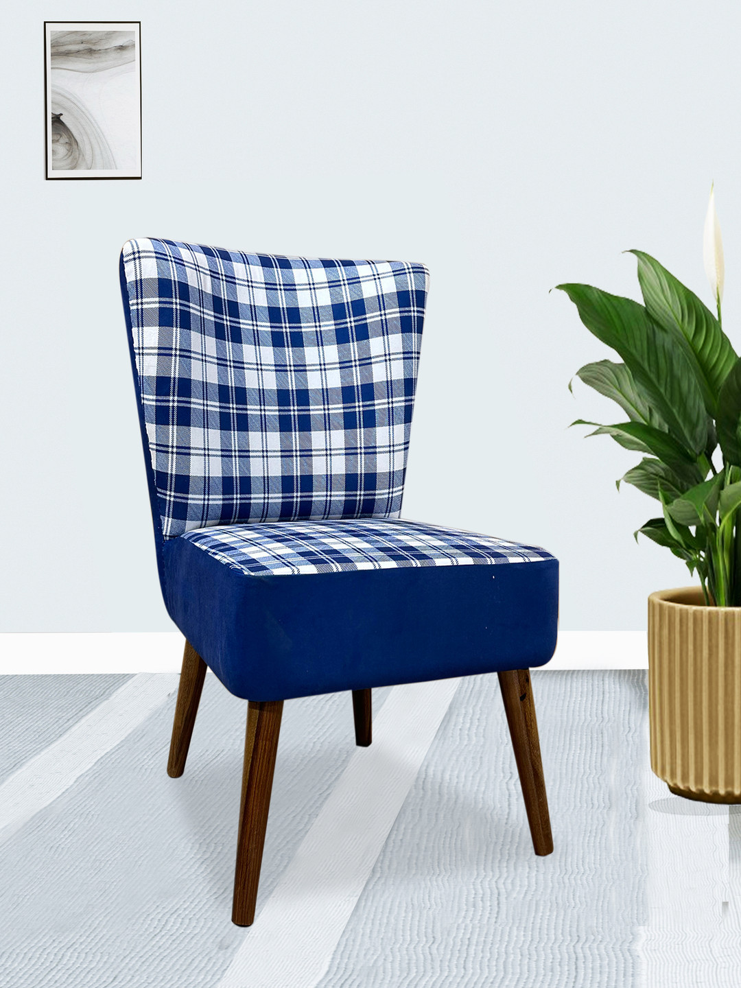 

GLOBALLY INDIAN Blue & Brown Checked Wooden Accent-Style Lounge Chair