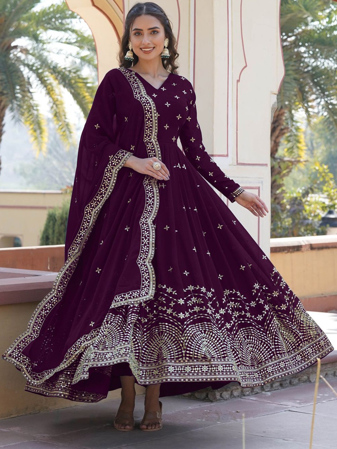 

Wedani Women Paisley Embroidered Georgette Anarkali Kurta, Purple