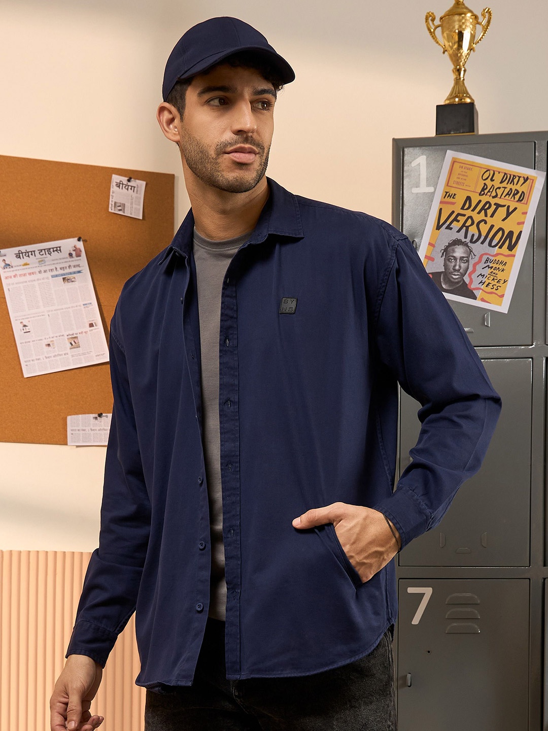 

Beyoung Men Classic Opaque Casual Shirt, Navy blue