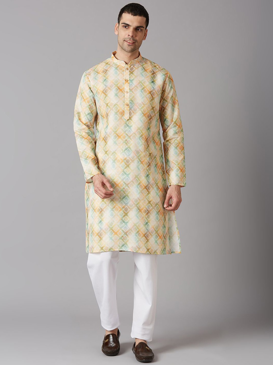 

John Philips Men Geometric Mirror Work Kurta, Yellow