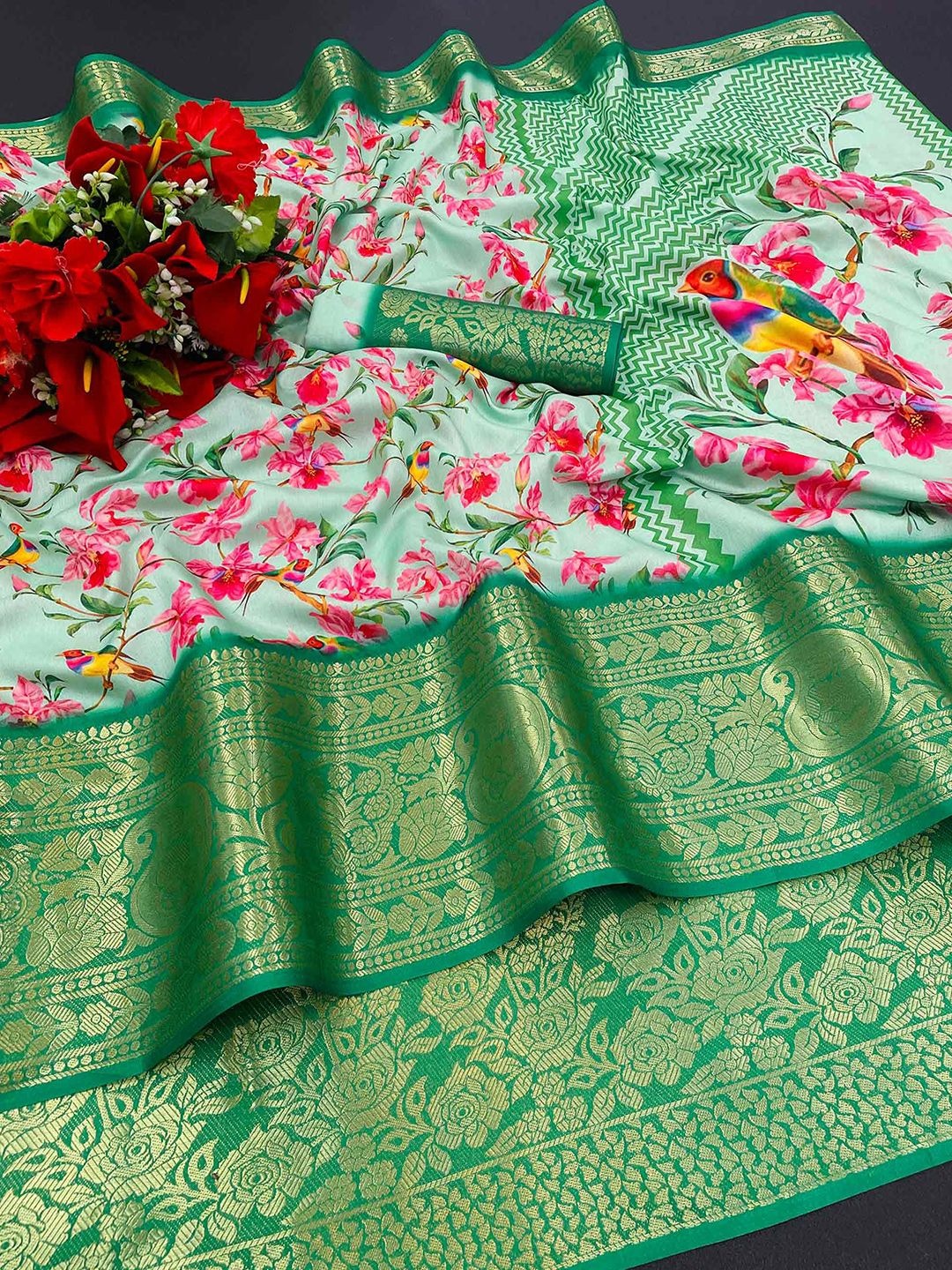 

Peachmode Floral Zari Pure Silk Saree, Green