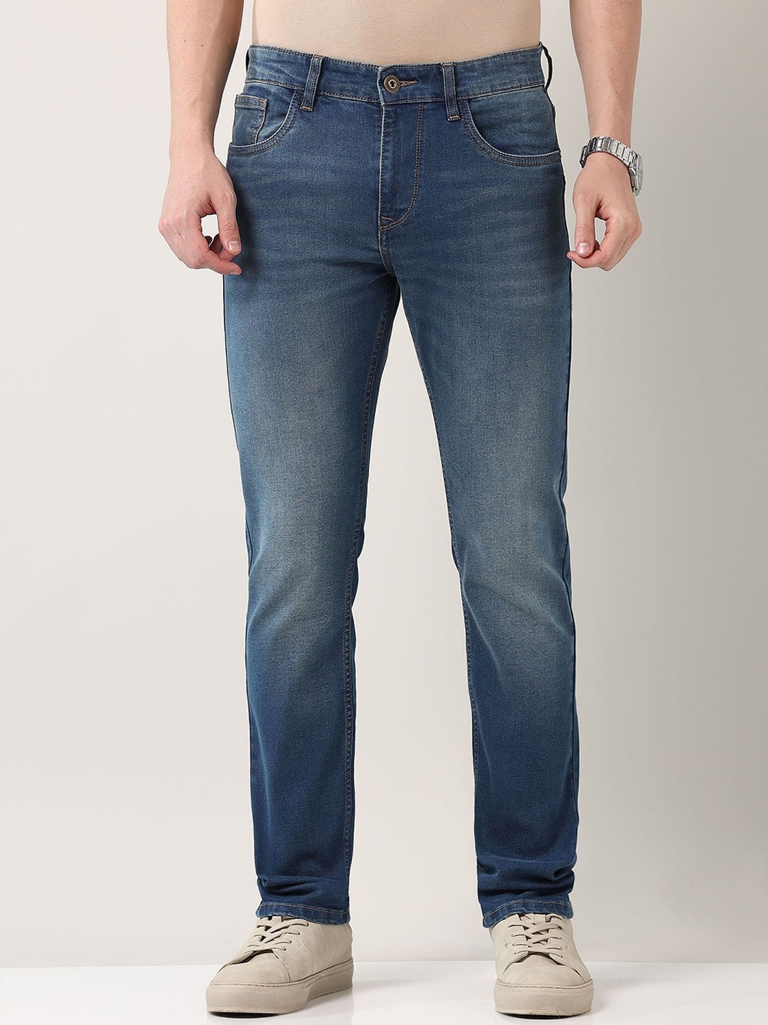 

AD By Arvind Men Slim Fit Low Distress Heavy Fade Jeans, Blue