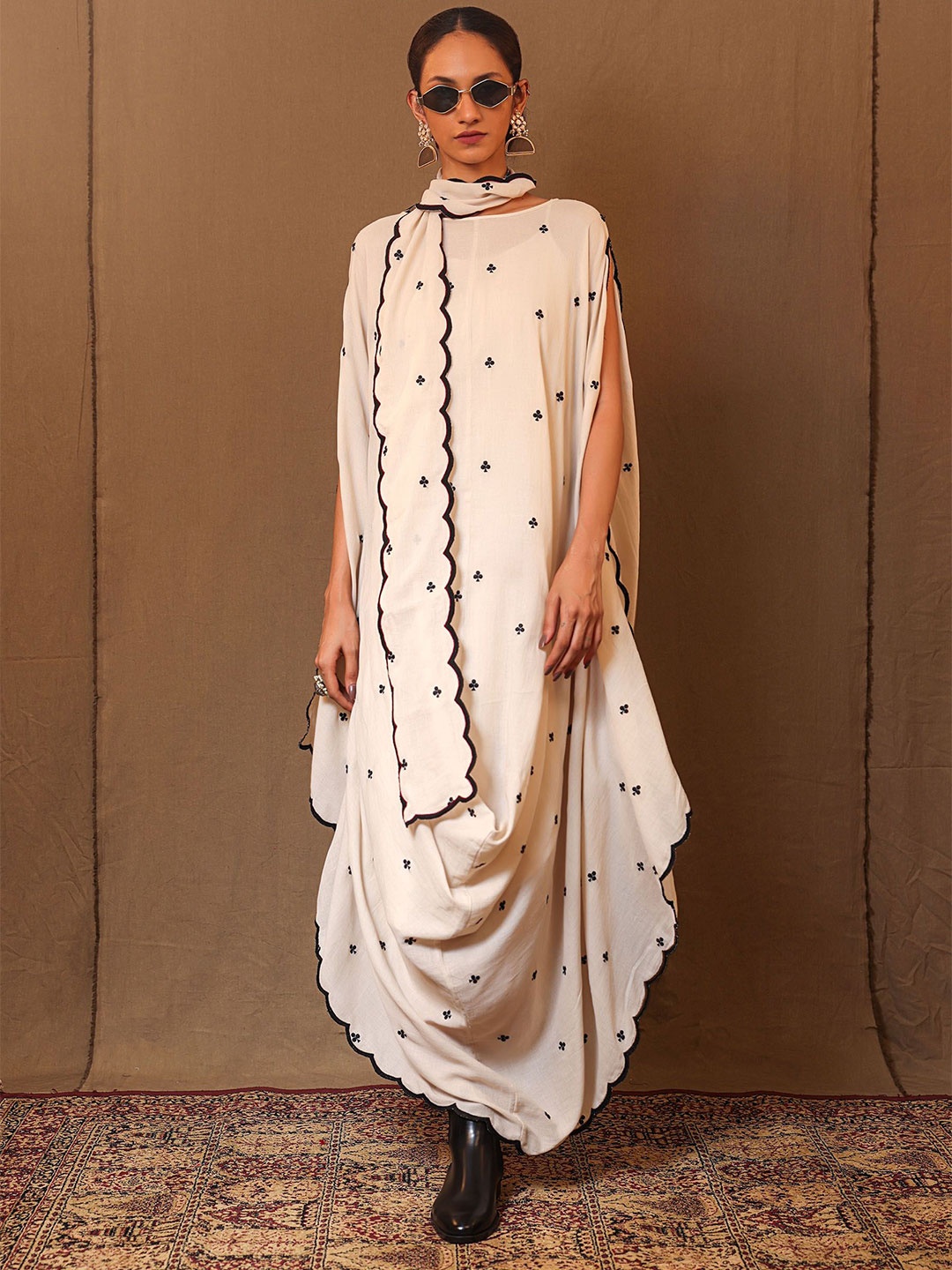 

MATI Self Design Maxi Ethnic Dress With Dupatta, Off white