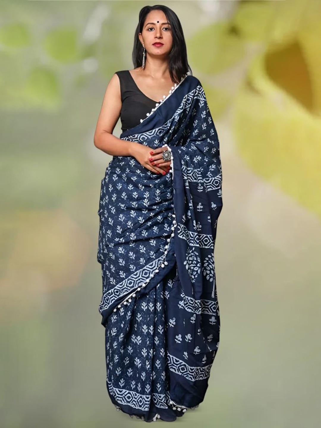 

Moda Rapido Batik Saree, Navy blue