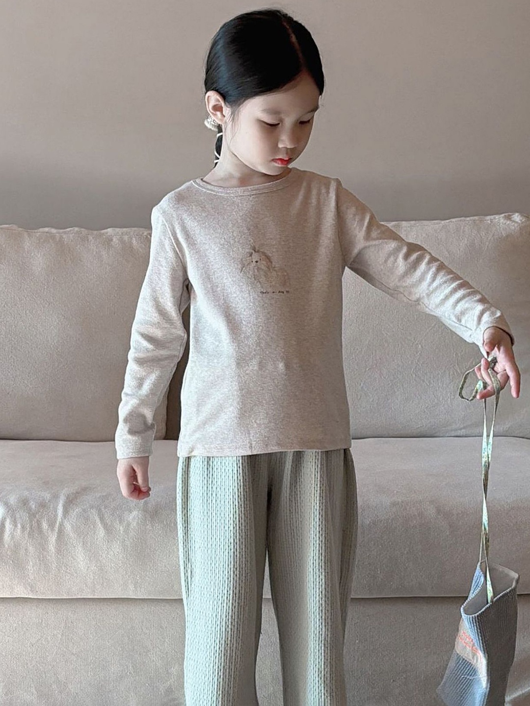 

LULU & SKY Girls Raw Edge T-shirt, Multi