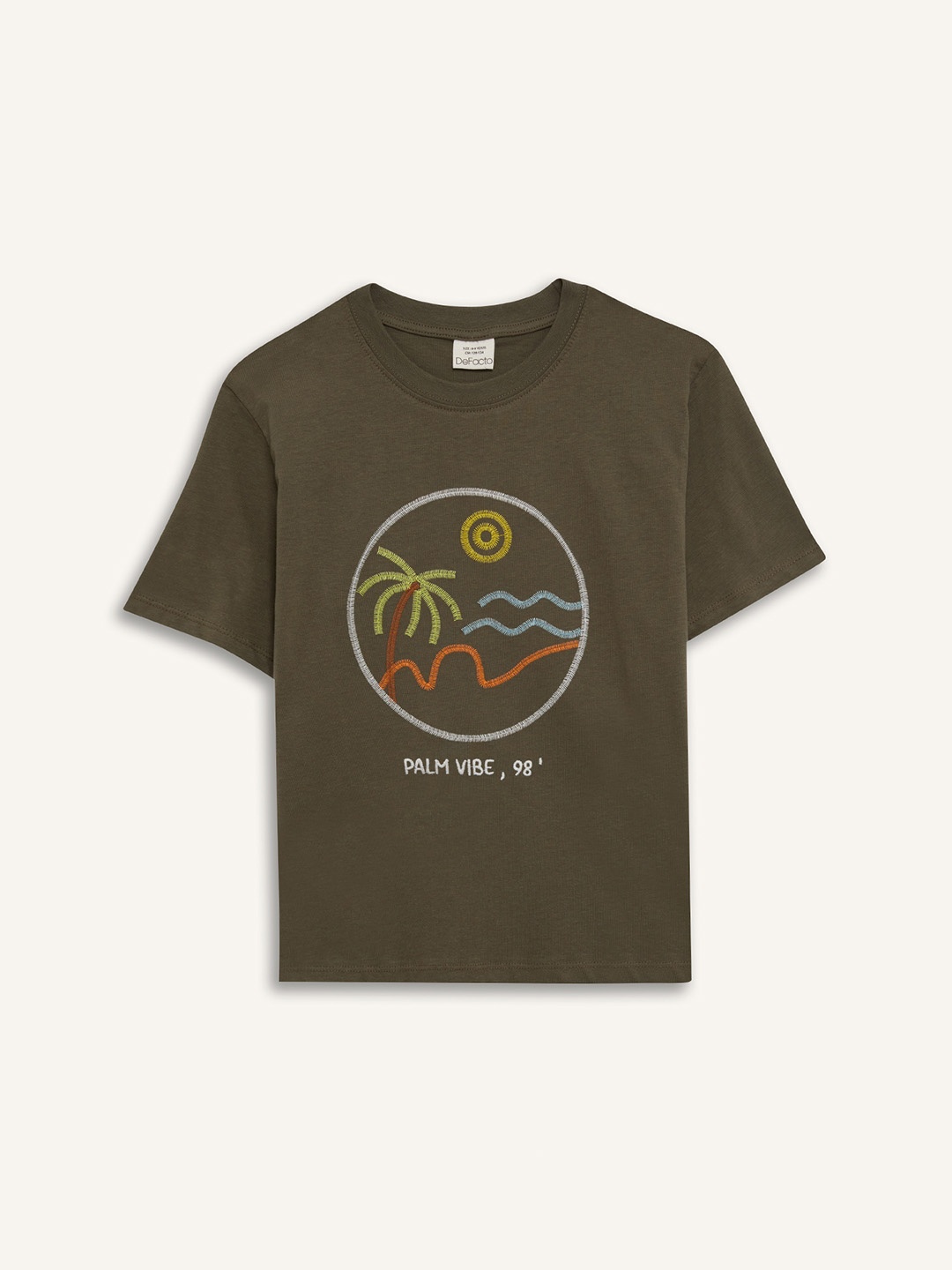 

DeFacto Boys Printed V-Neck Applique T-shirt, Na