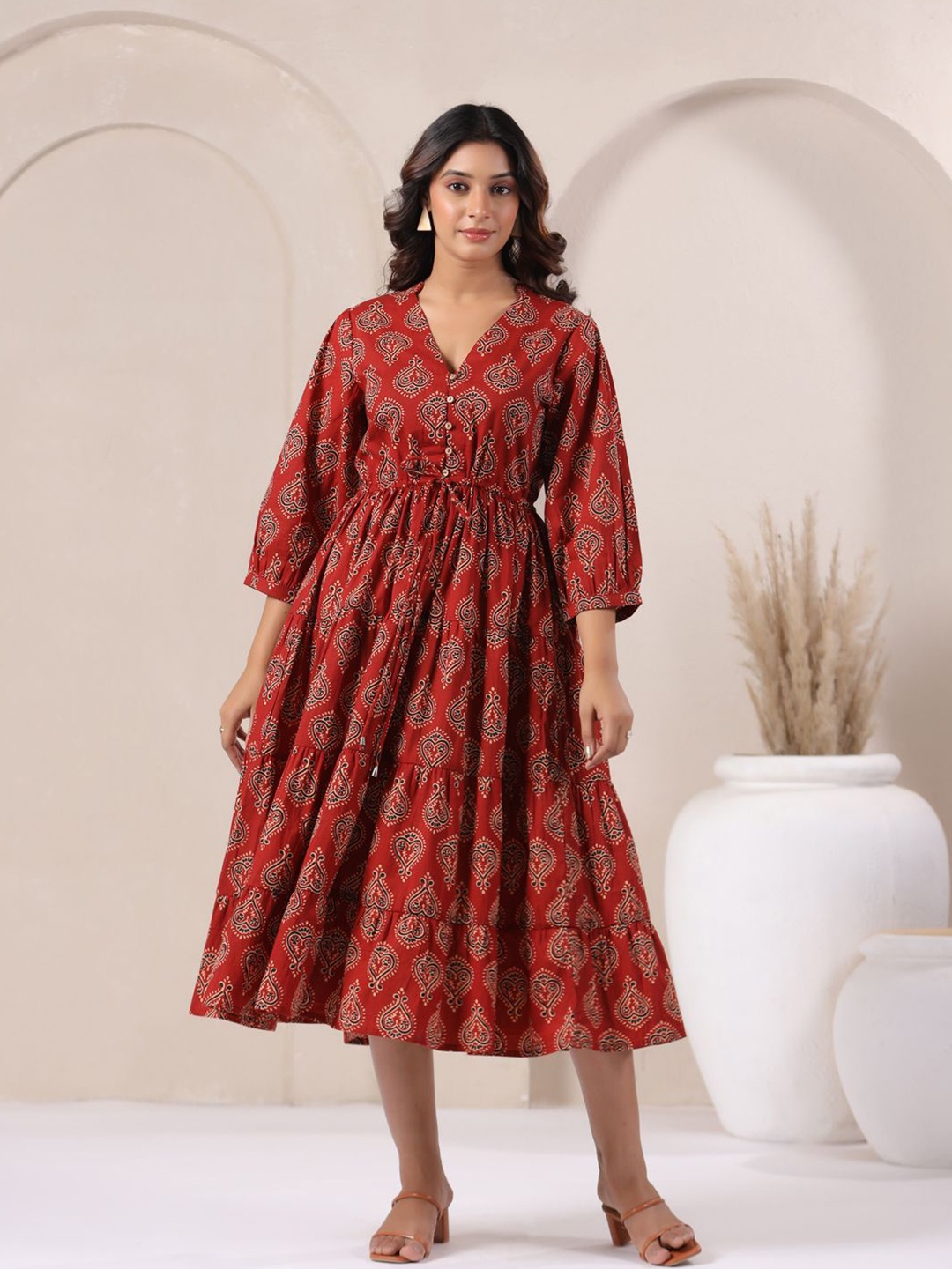 

Zenava by Myntra Ethnic Motifs Print Fit & Flare Maxi Dress, Red