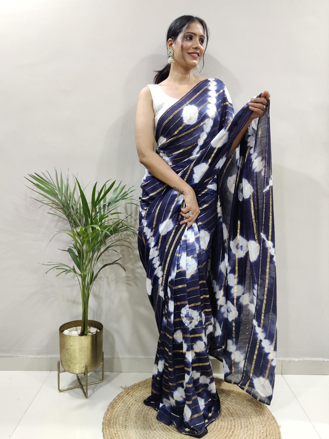 

Moda Rapido Tie and Dye Saree, Navy blue