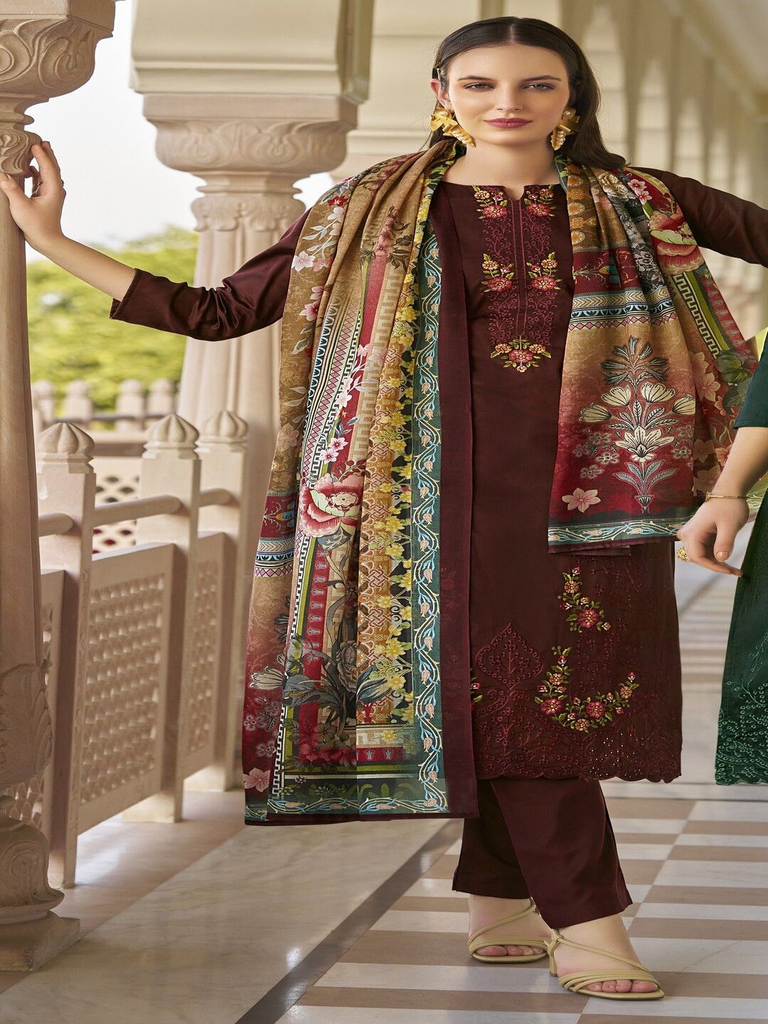 

DRAVINAM Trends Embroidered Pure Cotton Unstitched Dress Material, Maroon