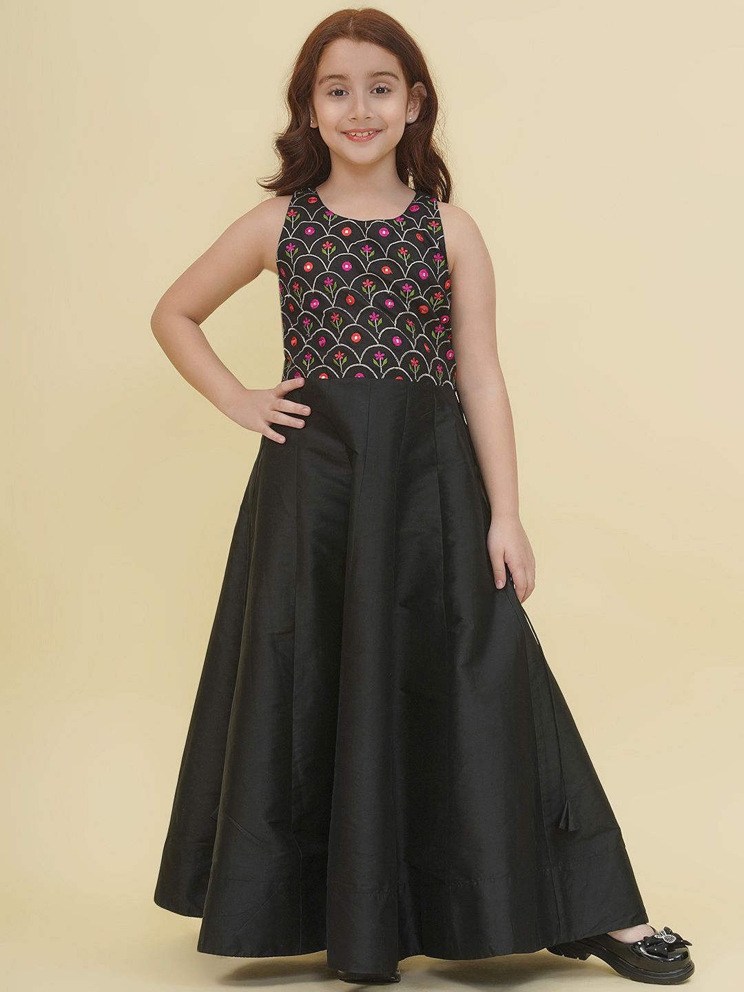 

Bitiya by Bhama Ethnic Motifs Embroidered Fit & Flare Maxi Dress, Black