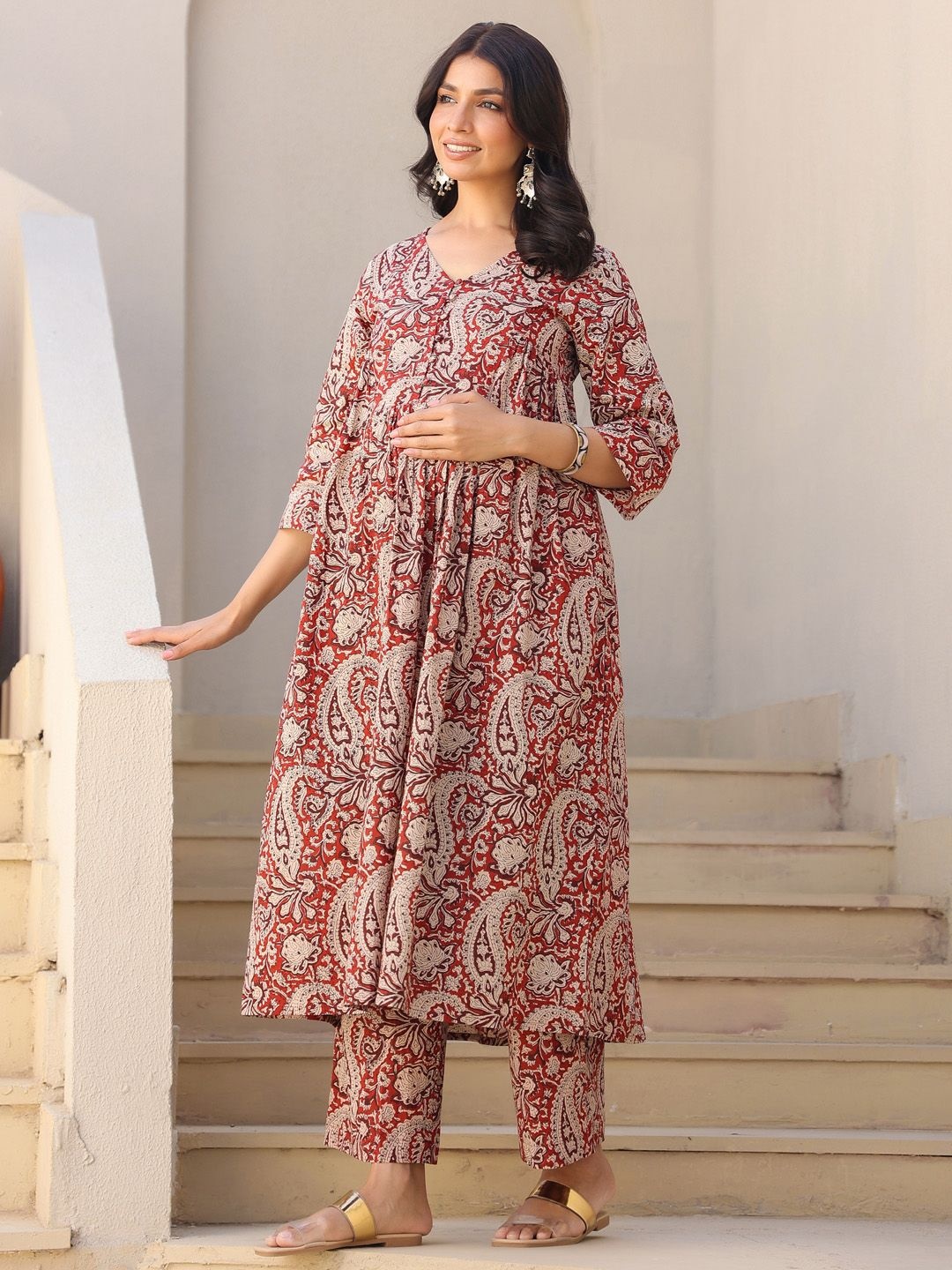 

Janasya Pure Cotton Paisley Printed A-line Maternity Kurta Pant Set, Maroon