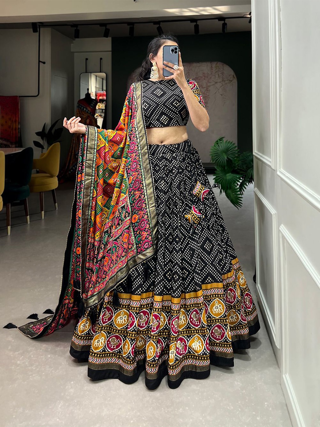 

RADHVI BIZ Printed Kalamkari Ready to Wear Lehenga & Unstitched Blouse With Dupatta, Black