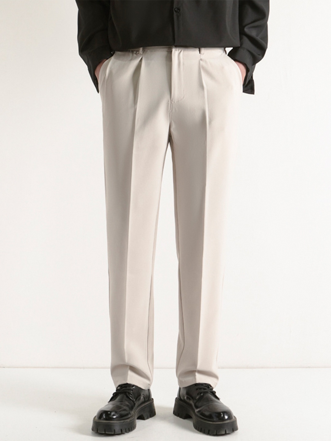 

StyleCast x Revolte Men Easy Wash Trousers, Khaki