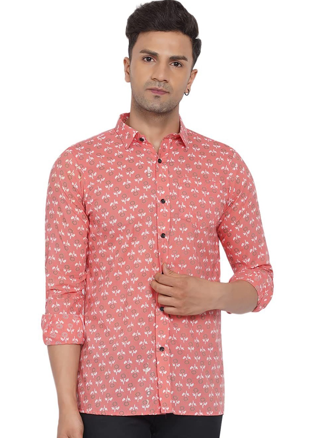 

VEERA PARIDHAAN Men Opaque Printed Casual Shirt, Pink