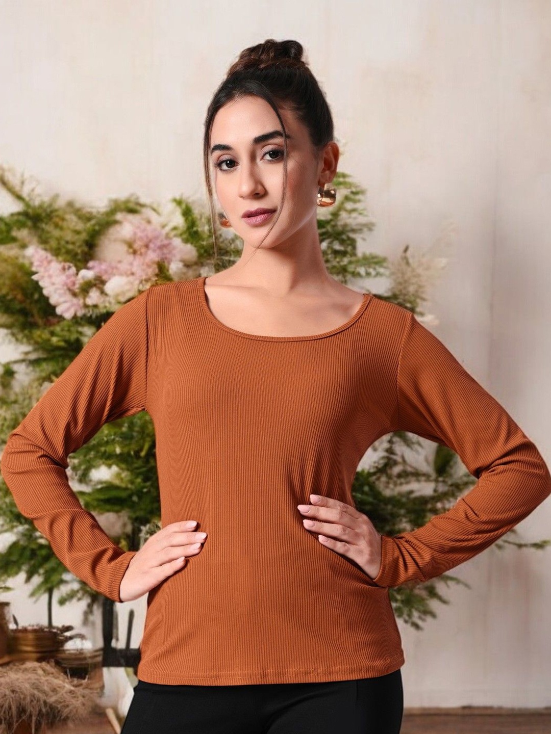 

IUGA Studded Top, Brown