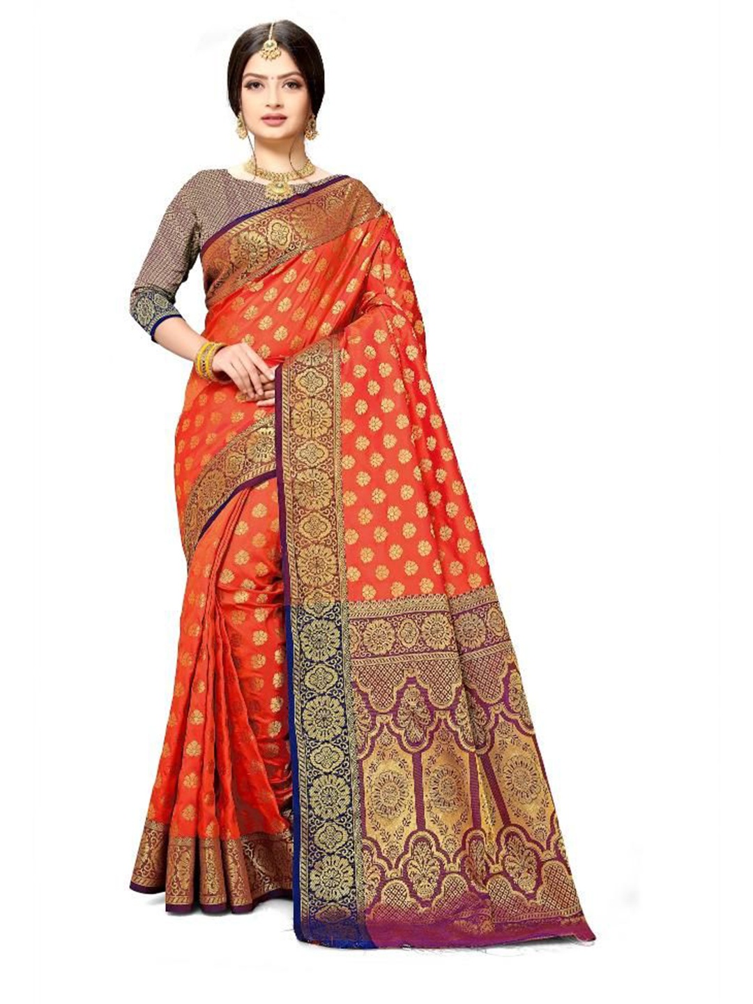 

AKSH FASHION Woven Design Zari Silk Blend Banarasi Saree, Red