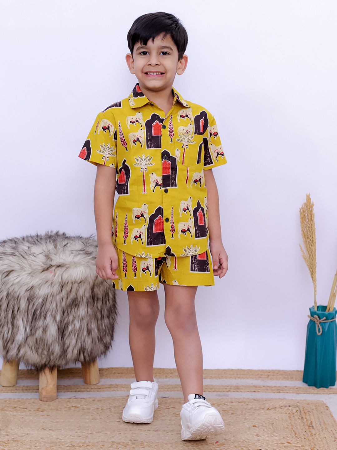 

UNBIND Boys Printed Cotton Shirt with Shorts Clothing Set, Yellow