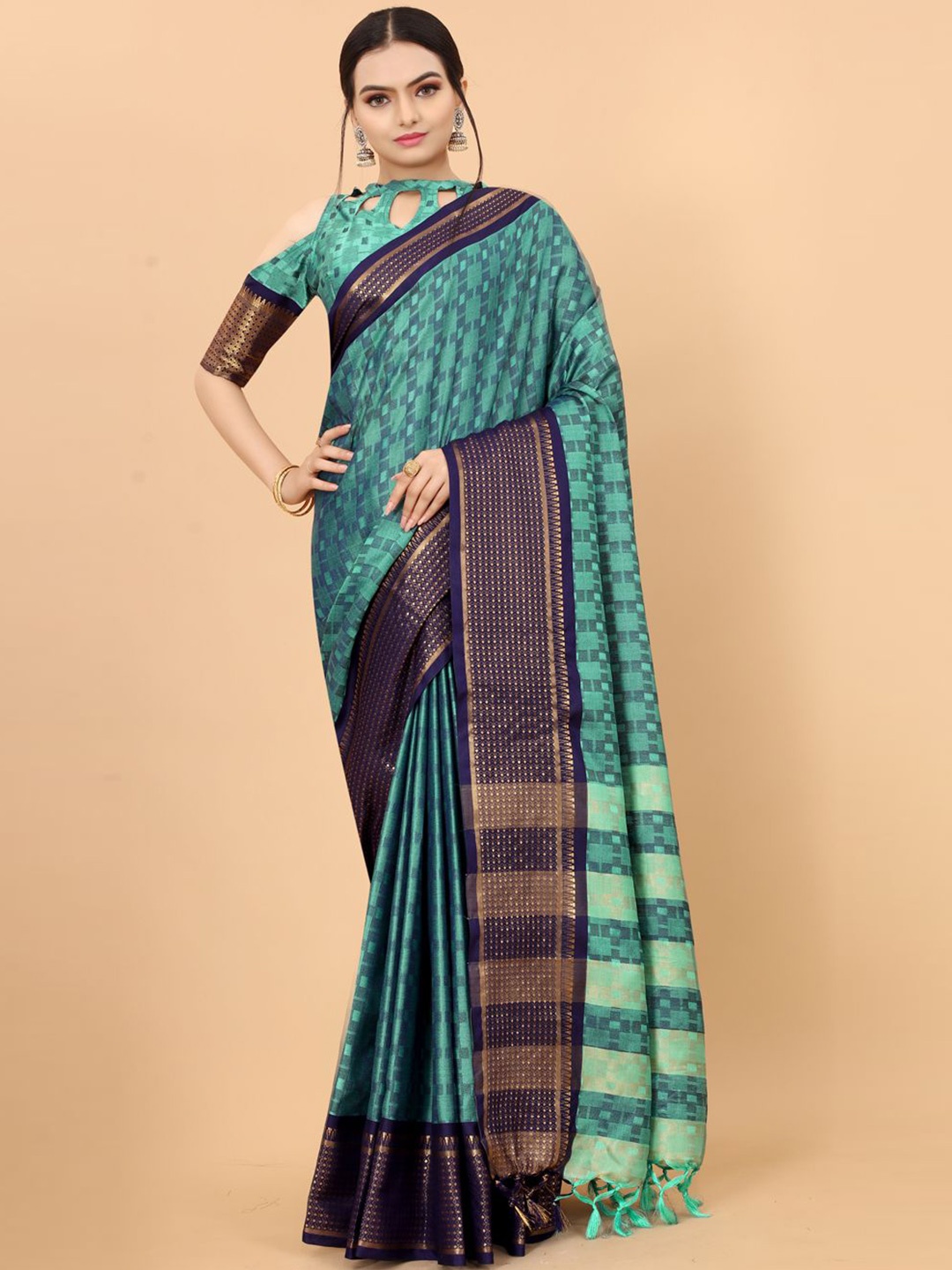 

DIVASTRI Woven Design Zari Ikat Saree, Sea green