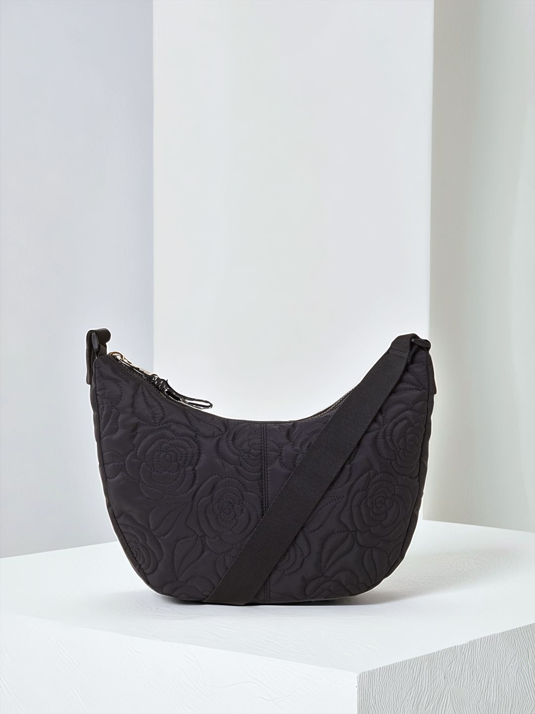 

Accessorize Women Textured Structured Sling Bag, Black