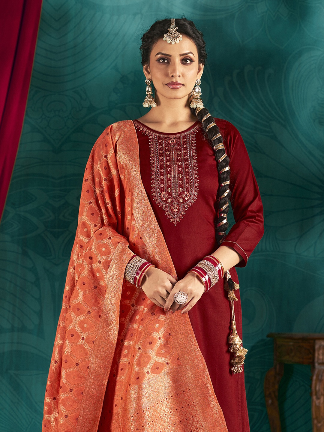 

Anouk Maroon And Orange Floral Embroidered Sequinned Unstitched Dress Material