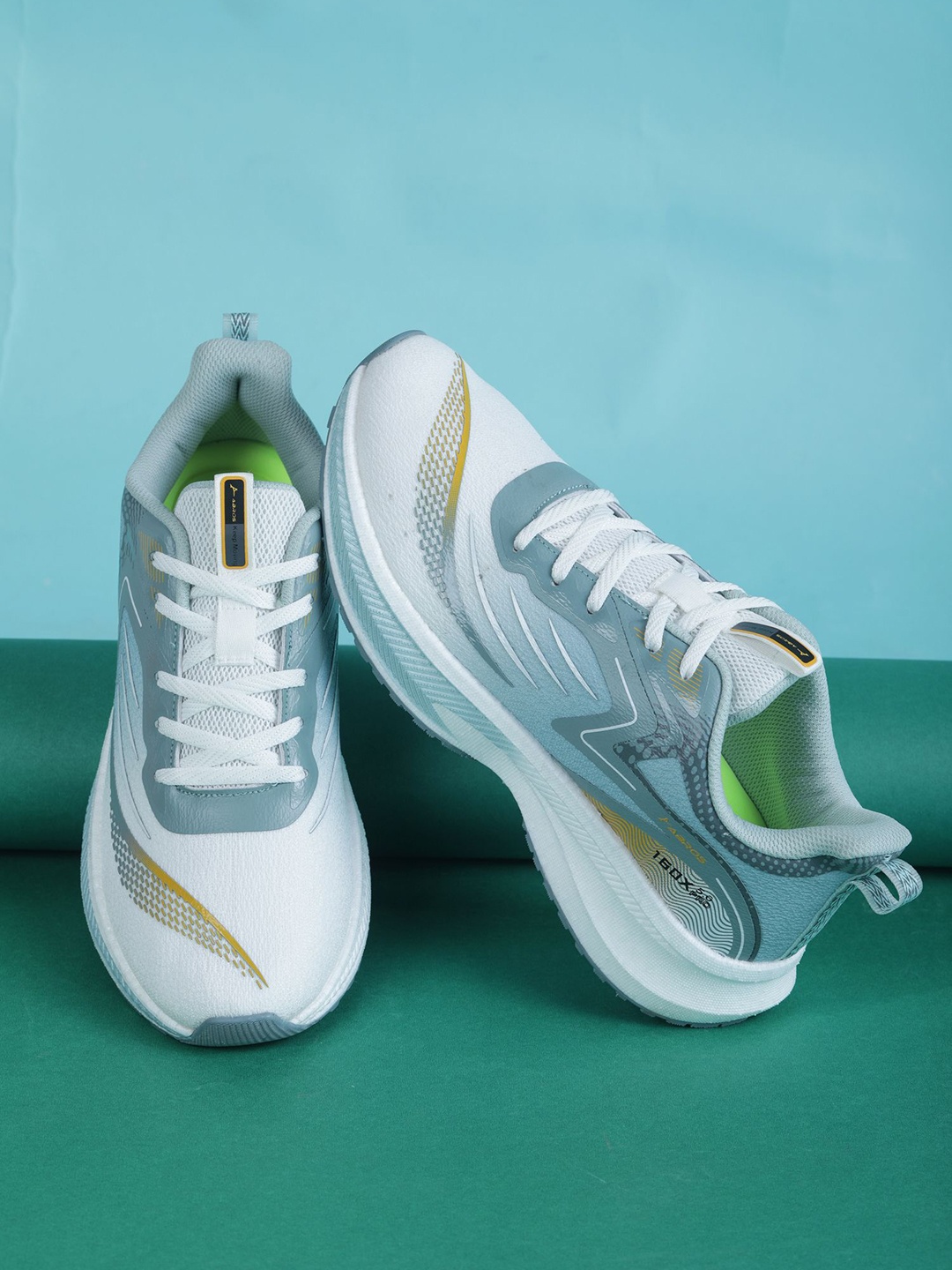 

ABROS Men Vulture Mesh Running Shoes, Off white