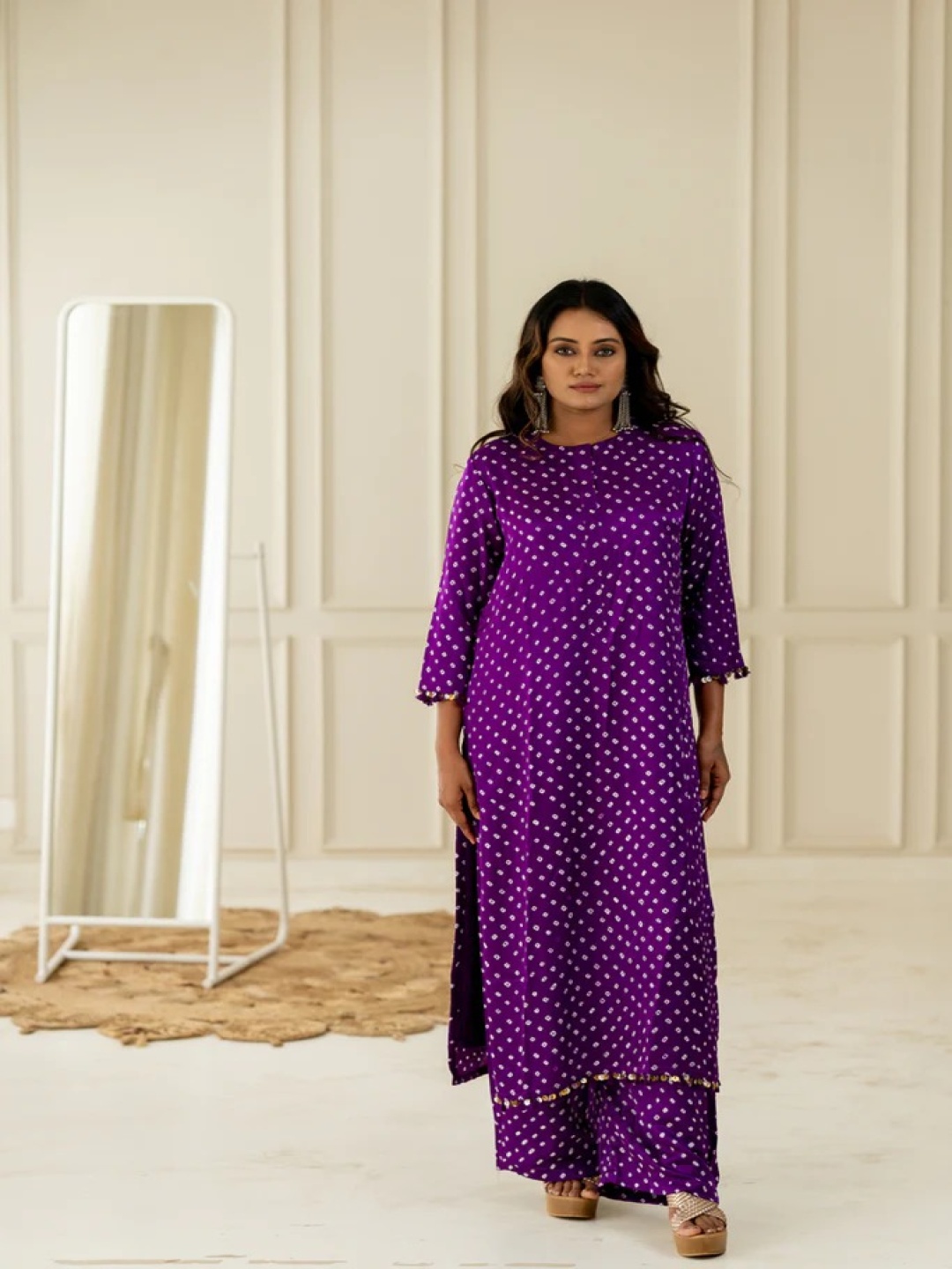 

Lookmark Bandhani Printed Round Neck Straight Kurta With Trouser, Purple