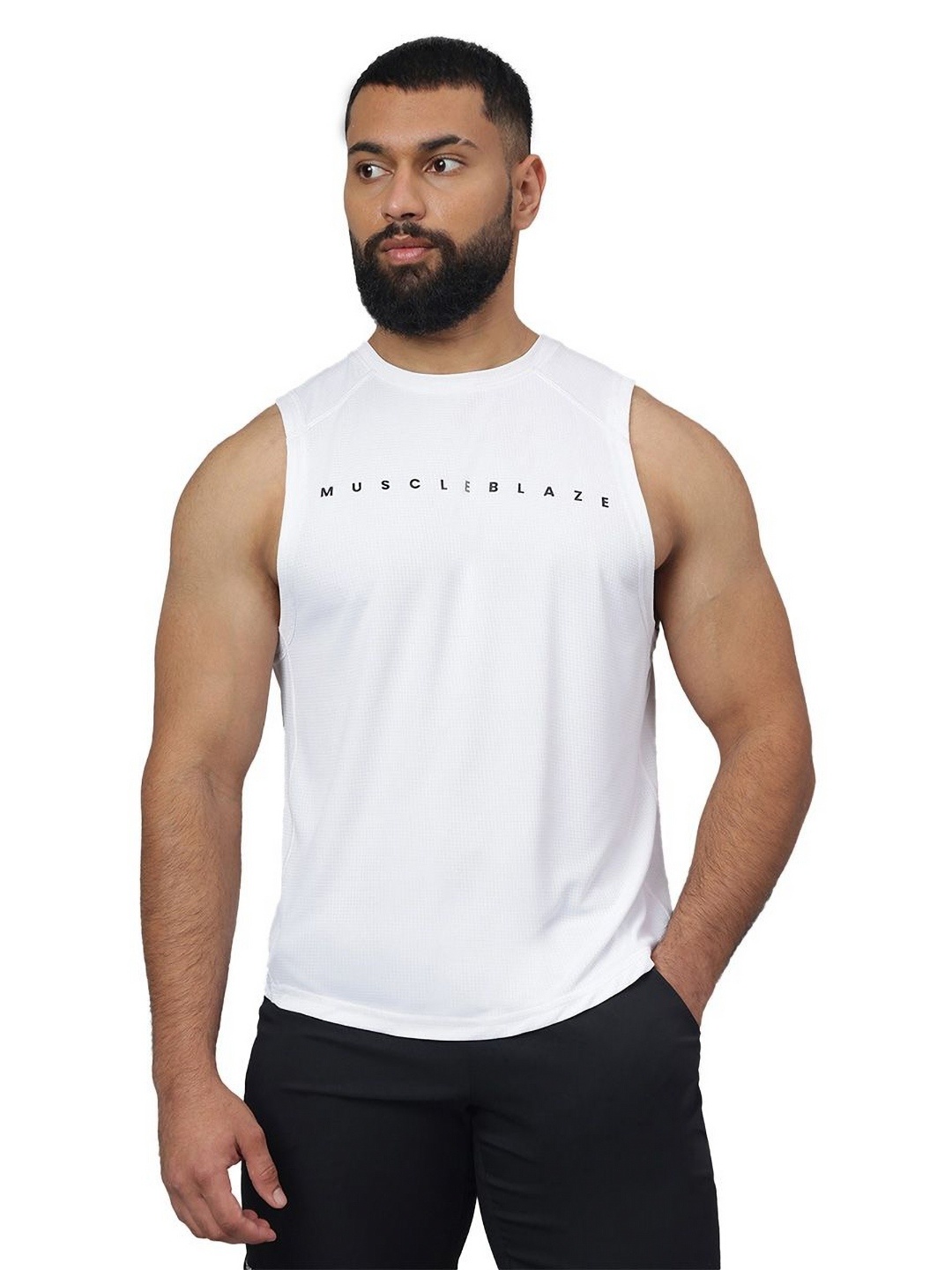 

MuscleBlaze Unisex Brand Logo Printed Round Neck Compression T-shirt, White