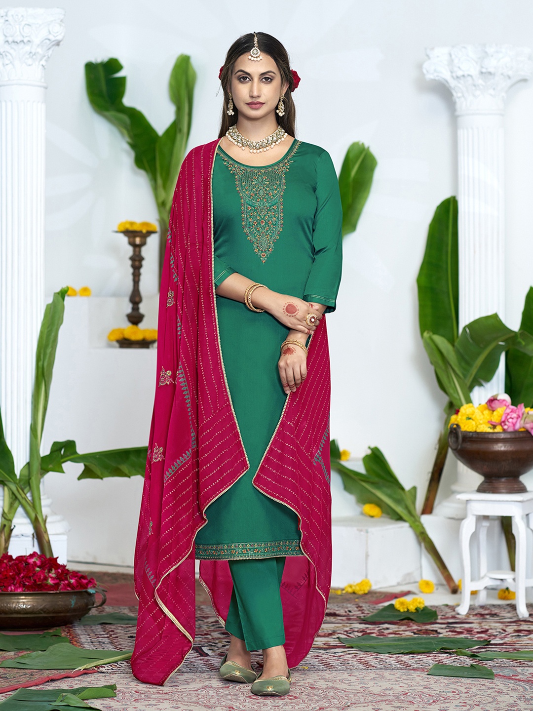 

Anouk Embroidered Unstitched Dress Material, Green