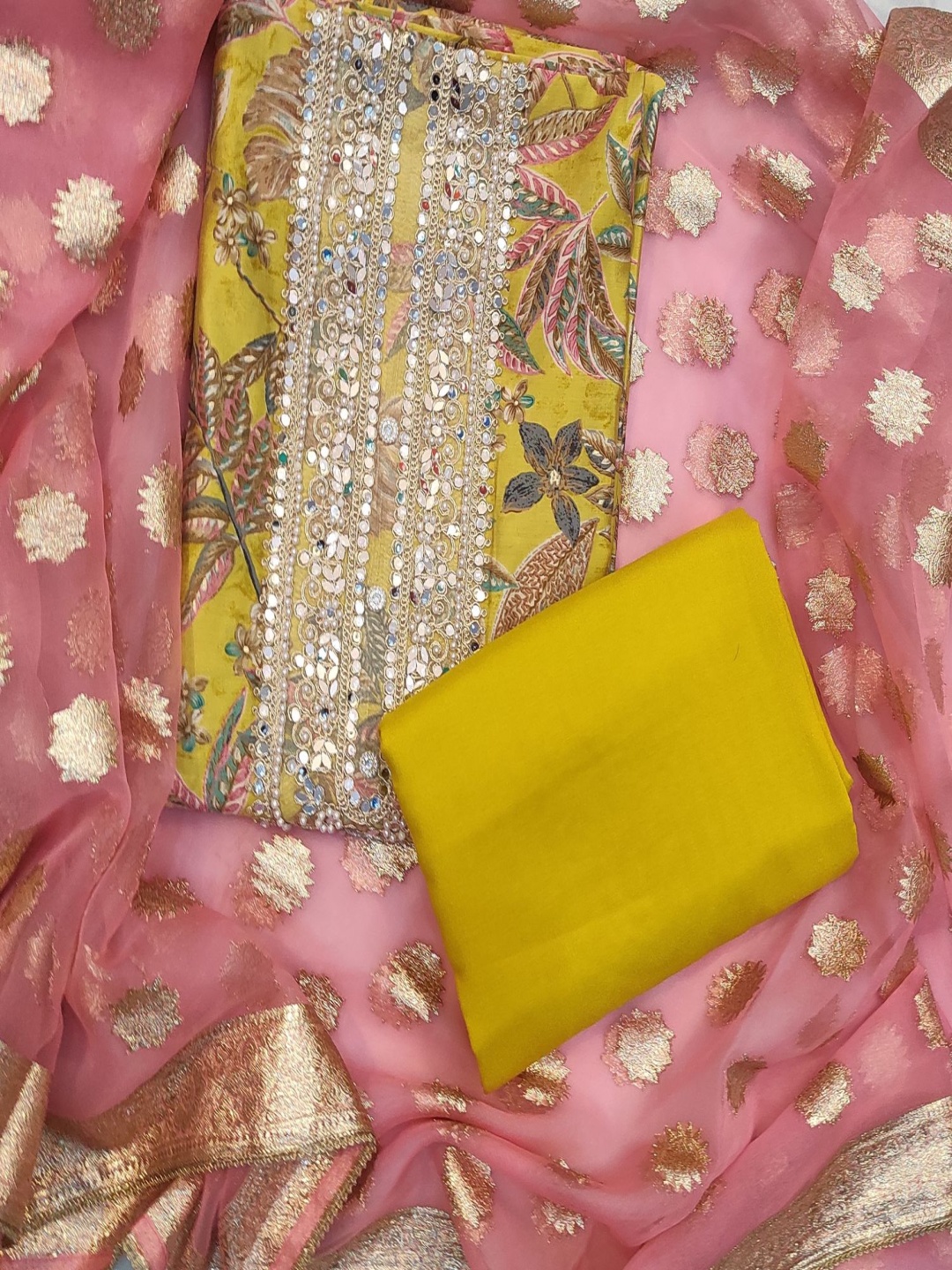 

GC 80 BY GAURI COLLECTION Floral Printed Beads & Stones Organza Unstitched Dress Material, Green
